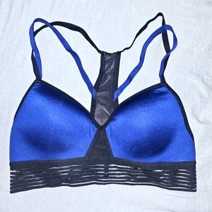 Victoria's Secret - Light Impact Blue & Black Lined Sports Bra